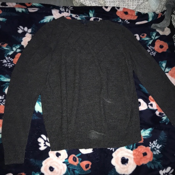 Sweater - Picture 1 of 3